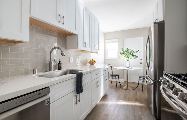 Seashore Suites by AvantStay – Modern Comfort Steps from La Jolla Cove - Foto 6