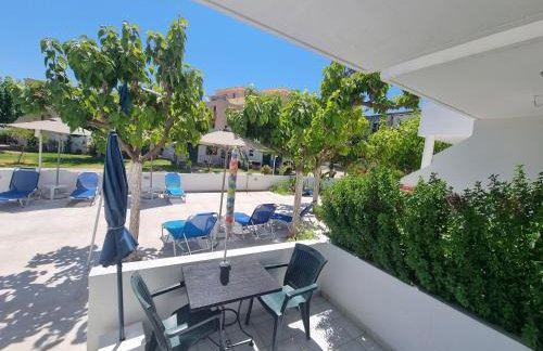 Leonidas Studios & Apartments - Foto 35