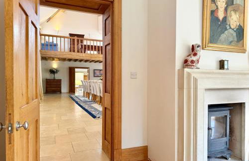 Hill House, Spectacular Rural Home With Hot Tub - Photo 28