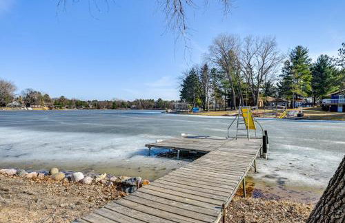 Boat Dock, Hot Tub and Deck Lakefront Nekoosa Home! - Foto 30