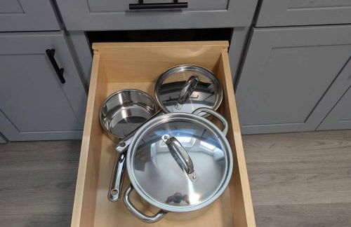 Cozy Gem 18Min to EWR, 8min > NYC Train + Parking - Foto 38