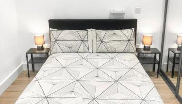 1-BR Flat next to Heathrow Airport London, 3-Beds, Free Parking - Foto 1