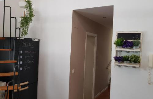 Domus Valencia Apartamentos Casa con piscina privada a 30 minutos de Valencia - Photo 23