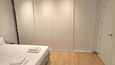 Chamartín Easy Stay - Habitaciones cómodas y bien ubicadas - Photo 5