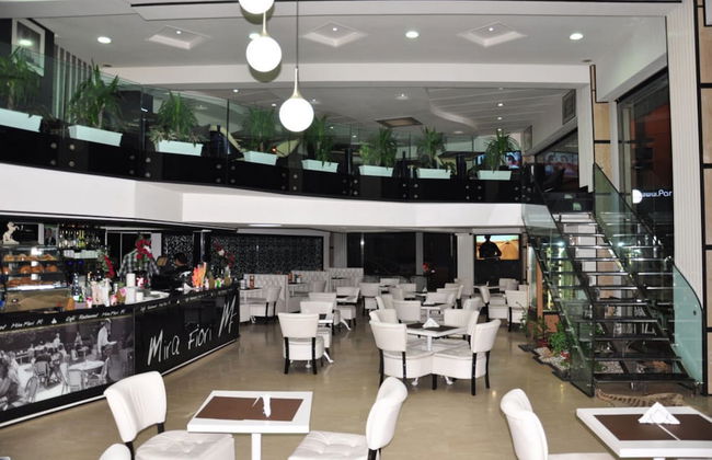 Val Fleuri Apartment With Balcony, Casablanca - Photo 24