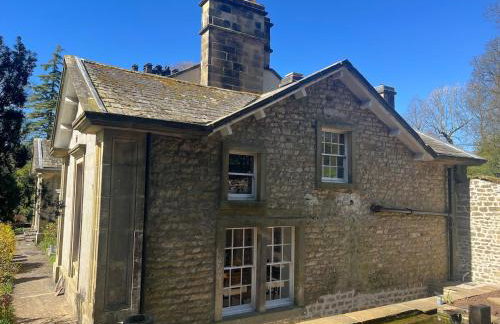 Sherlock Holmes Historic House - Photo 13