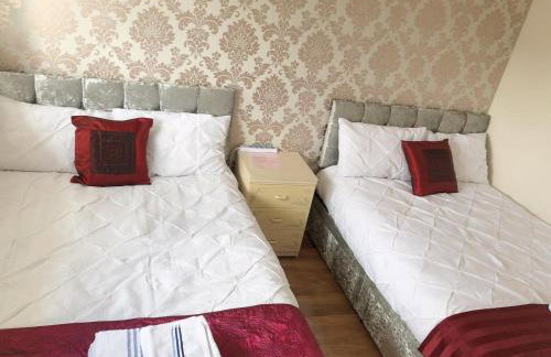 GARDNER HOLIDAYS HOUSE - Photo 15