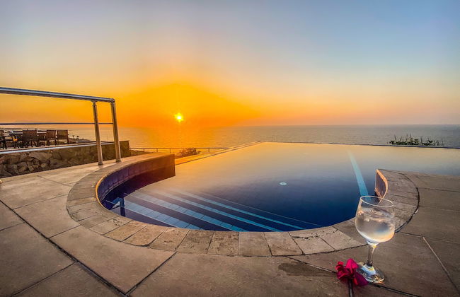 Ocean View Family Villa, Sleeps 2-10, Private Pool, Wifi, Internet Tv & Acs - Photo 31