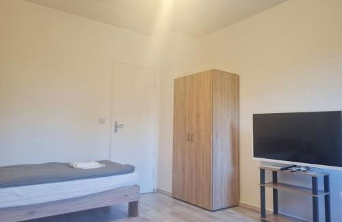 Spacious 4-Bedroom Apartment with Balcony near Frankfurt - Foto 5