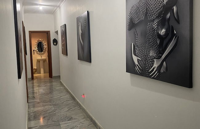 2 Minutes Walk to Beach Huge 3 bdrm Condo with Pool - Photo 52