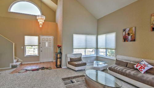 Waterfront Discovery Bay Home Outdoor Bar and Dock - Foto 4