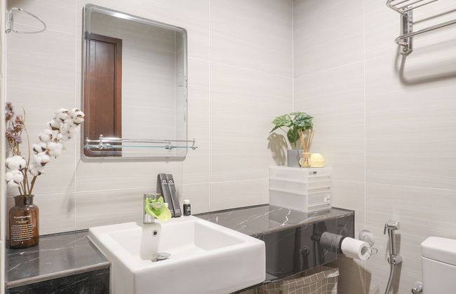 New And Homey Studio At West Vista Apartment - Photo 12