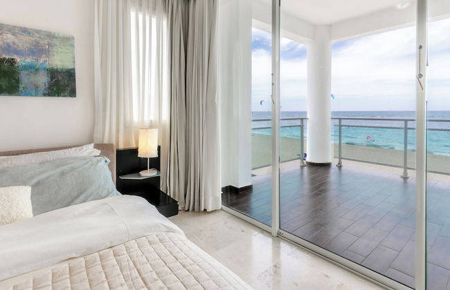 Watermark Luxury Oceanfront All Suite Hotel - Foto 10