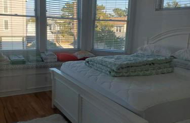 Oceanside Single Family Brant Beach Beach Badges Rooftop Deck Wifi Private Yard Washer & Dryer - Foto 16