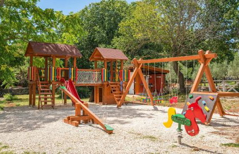 5 Bedroom Nice Home In Manjadvorci - Foto 52