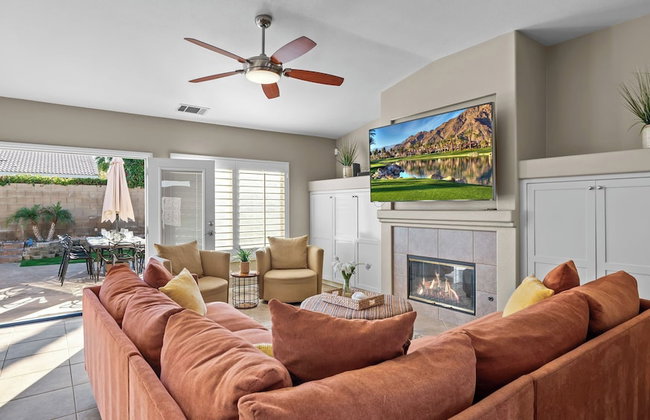La Quinta Desert Haven Luxe Stay w/ Private Pool, Hot Tub, Pool Table - Foto 111