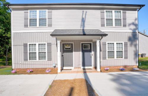 Kannapolis Elegant Townhouse - Pet Friendly - Photo 36
