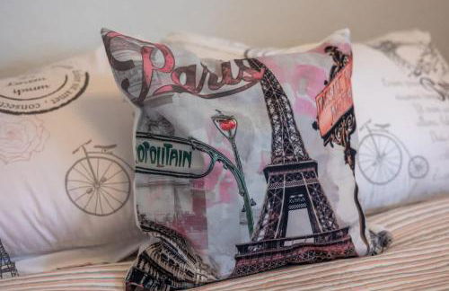 Peaceful Modern Room Near I4 - Foto 3