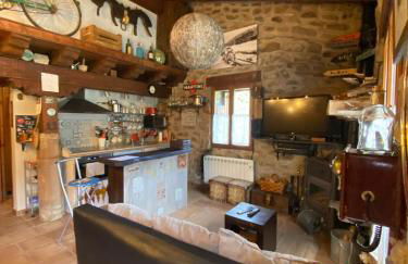 Zaldierna al sol, aldea del siglo XVIII Ezcaray - Photo 4