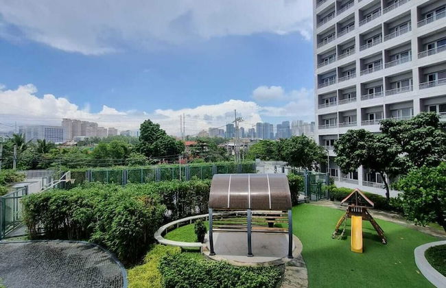 H&H @ Grace Residences - Photo 24