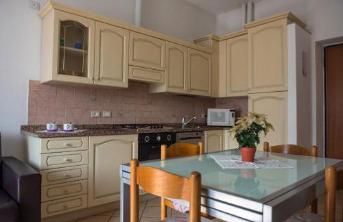 Vicino al mare sulla pista ciclabile - Foto 3