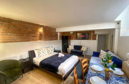 City Centre Beautiful & Cosy Studio Apartment - Photo 1