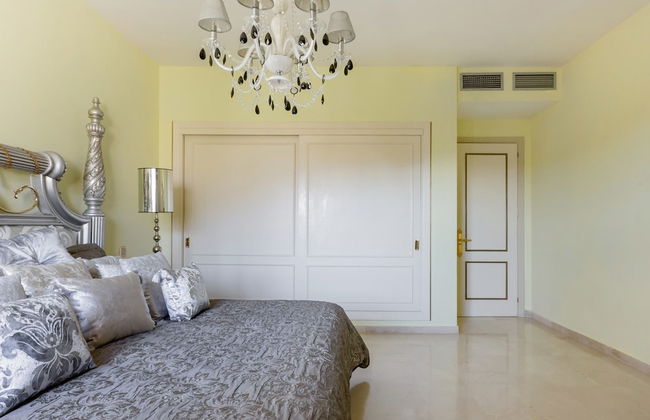 Royal Roman Empire - Photo 21