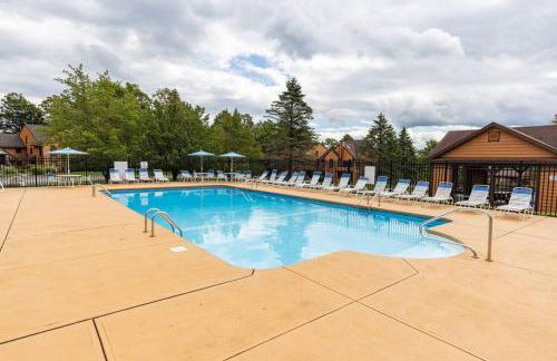 Beautiful Seven Springs- 2 Bed, 2 Bath Condo - Foto 19