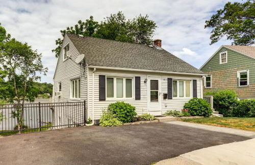 Lakefront Cottage 2 Mi to Palladium in Worcester! - Foto 29