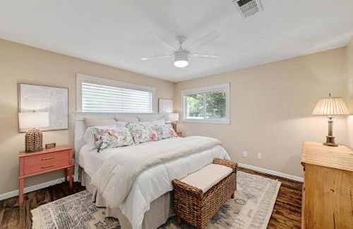 Luxurious Retreat on Lake LBJ Pool, Hot Tub, Dock - Foto 19