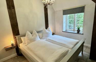 Oolt Huus No 1 I exklusives Wohnen im denkmalgeschützten Reetdachhaus - Foto 13