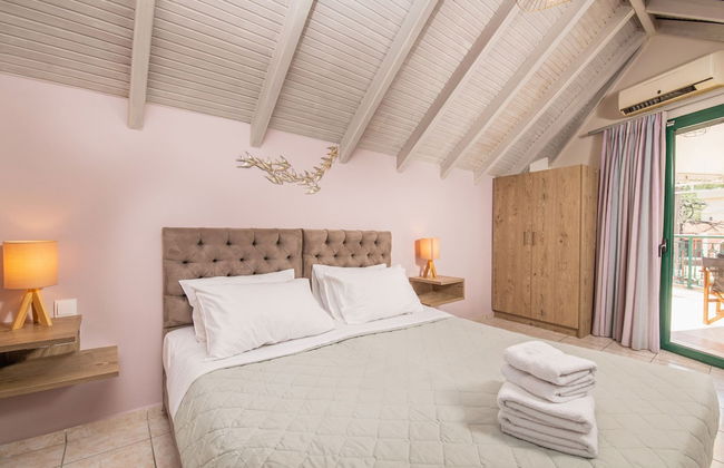 Koukos Loft Apartments - Photo 5