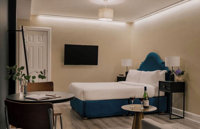 Royal Garden Apartments New Town - Photo 7