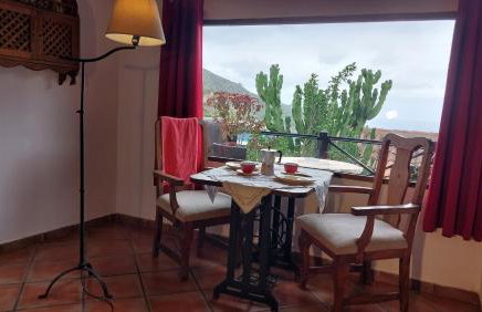 Rustikale Ferienwohnung mit Balkon und Meerblick - Foto 4