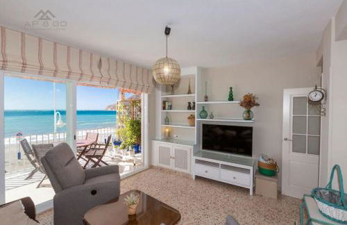 Szimple Magnific Seaviews - Photo 68