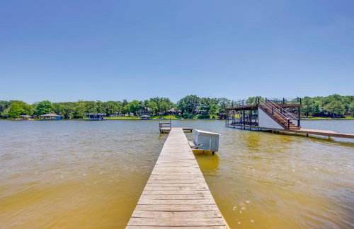 Dock, Deck and Kayaks Home on Cedar Creek Reservoir - Foto 2