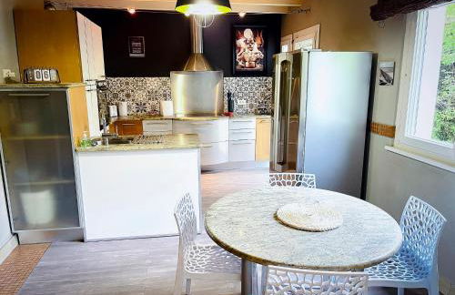 Villa 250m2 avec PISCINE chauffée & SPA & kota-grill & sauna - Foto 36