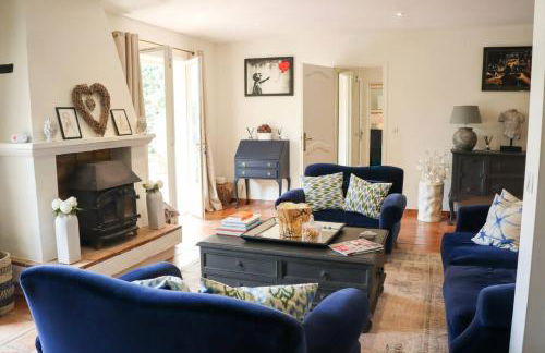 Amazing family villa with a swimming pool - Foto 17