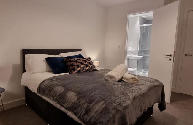 Balcony View Apartment- Sleeps 5 & Private Parking - Foto 7