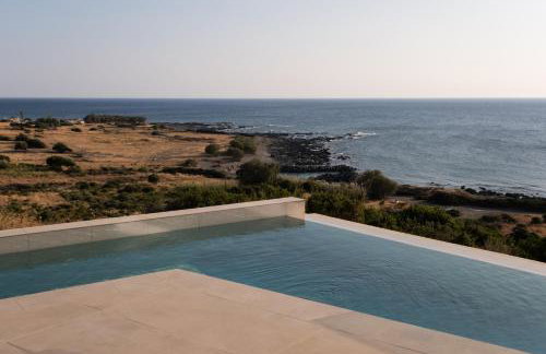 Casa Tarrha- Beachfront Villa with Heated Pool - Foto 57
