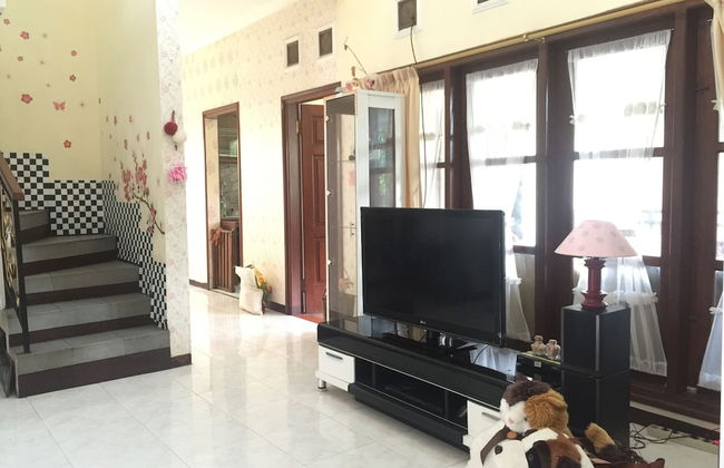 Villa Agro Kusuma Batu Malang - Foto 4