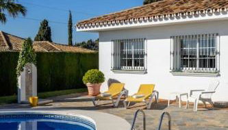 Urb Villa with pool by Costarentals- Ref 139 - Photo 3