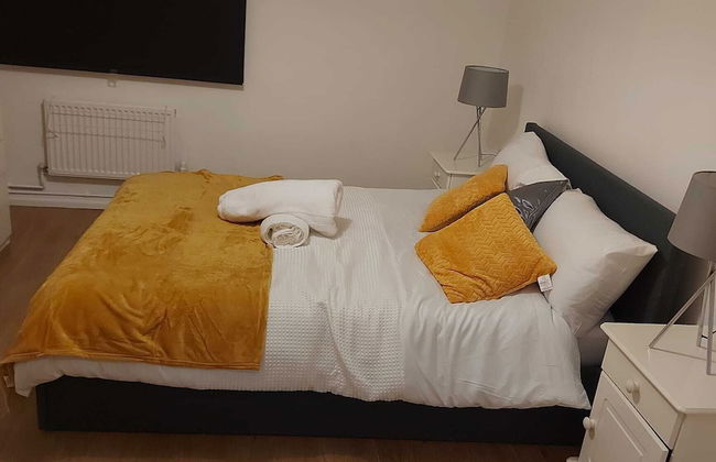 Lovely 2-bed Apartment in Milton Keynes - Foto 8