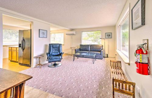 Walkable Sitka Getaway with Community Perks! - Foto 4