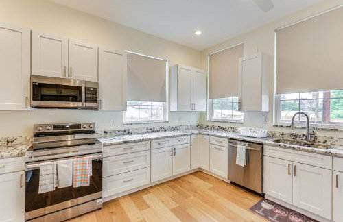 Modern Pittsburgh Home with Rooftop Deck and Backyard - Foto 10