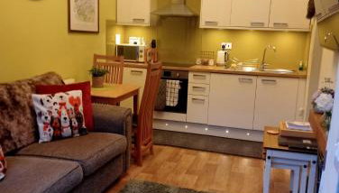 Larch Cottage Ruston with hot tub, dogs go free - Foto 5