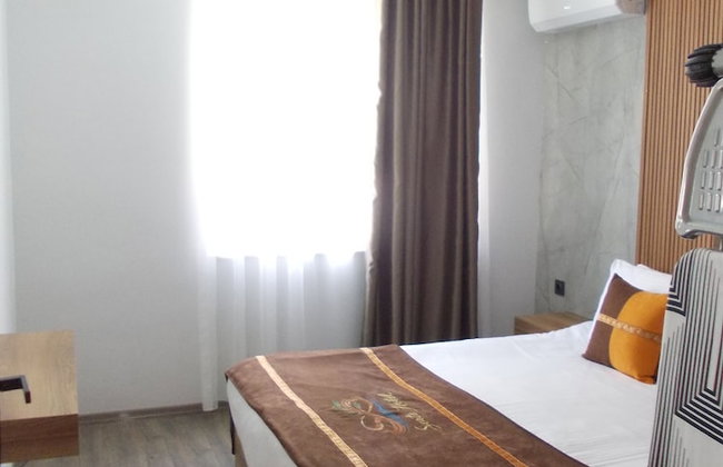 Sorta Hotel - Photo 19