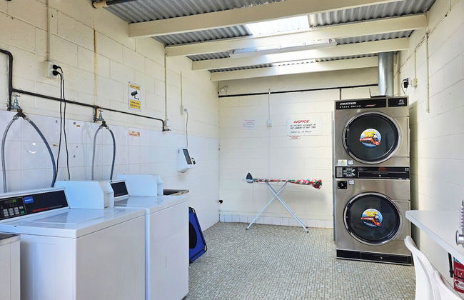 Crows Nest Tourist Park - Photo 67