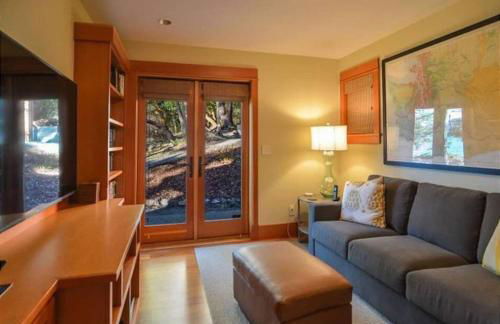 Hook's Nest-Magnificent Waterfront Luxury Home - Foto 34