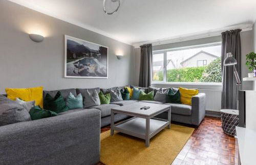 City home with parking and garden- pet friendly - Photo 13